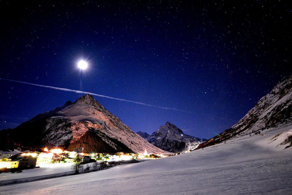 Hotel Landle Гальтюр Экстерьер фото