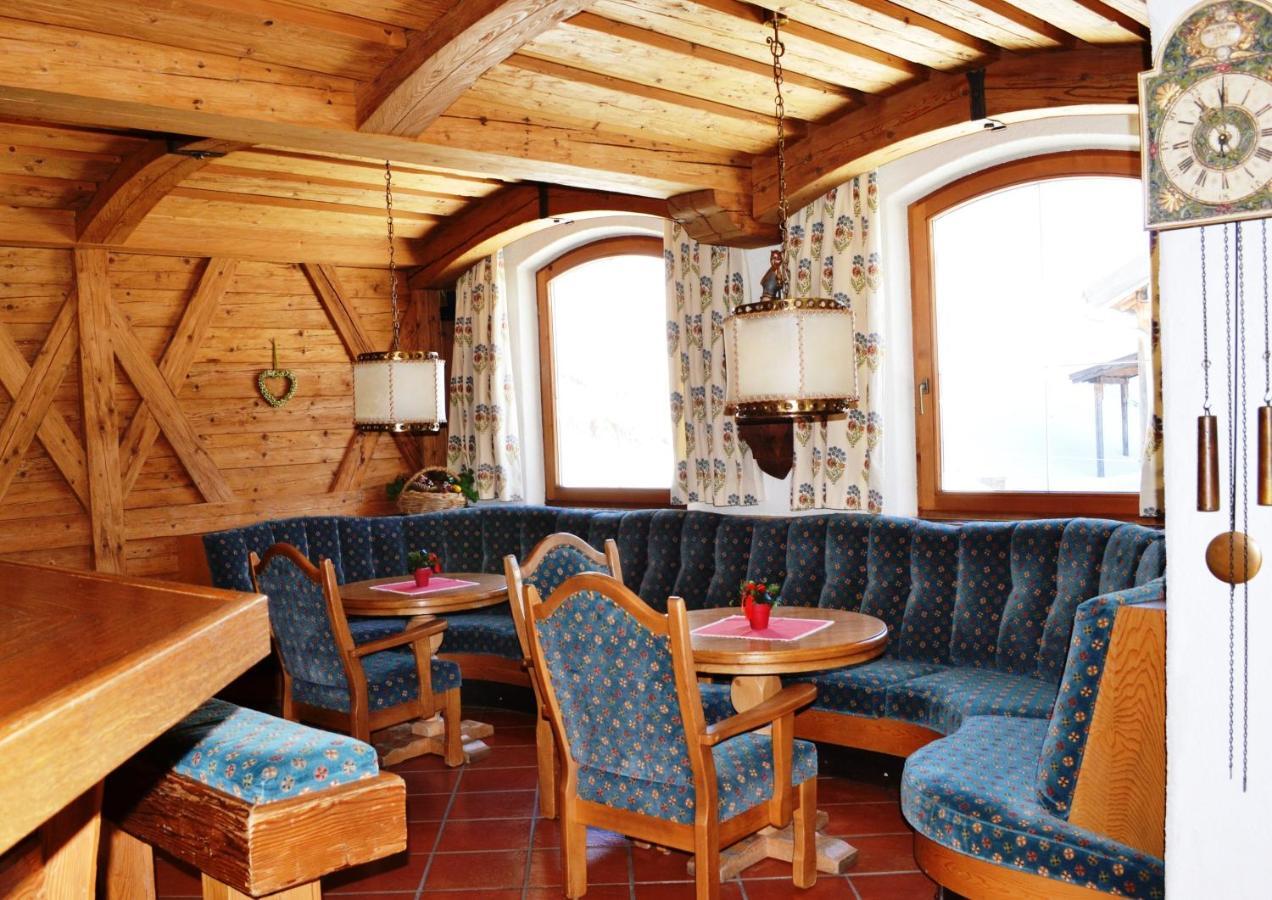 Hotel Landle Гальтюр Экстерьер фото